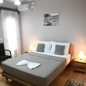 Guest house Leo